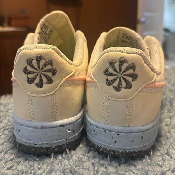 Nike Air Force - Picture 4 of 4